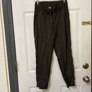 Lululemon Dance Studio Joggers in size 4 - Olive